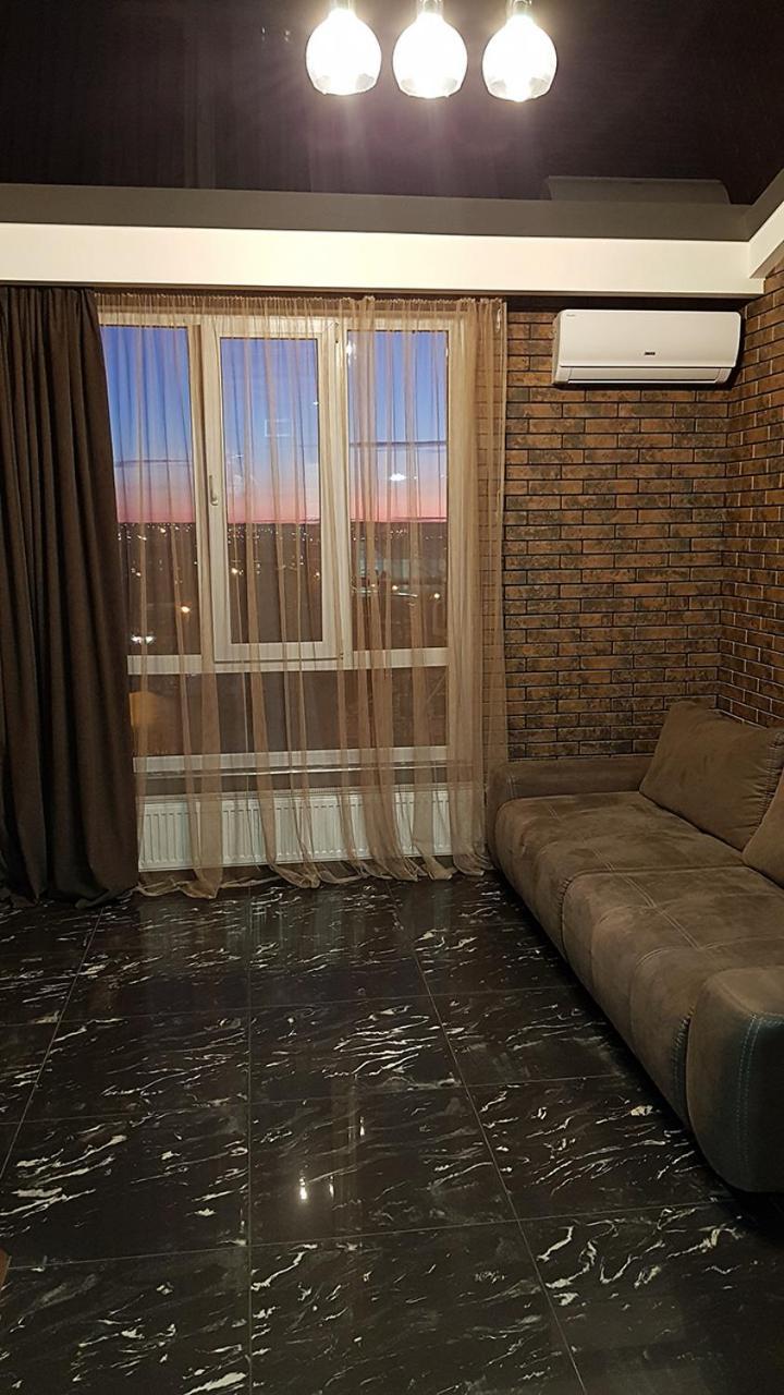 Appartamento В Стиле Loft 2Ухэтажная Квартира. Charkiv Esterno foto