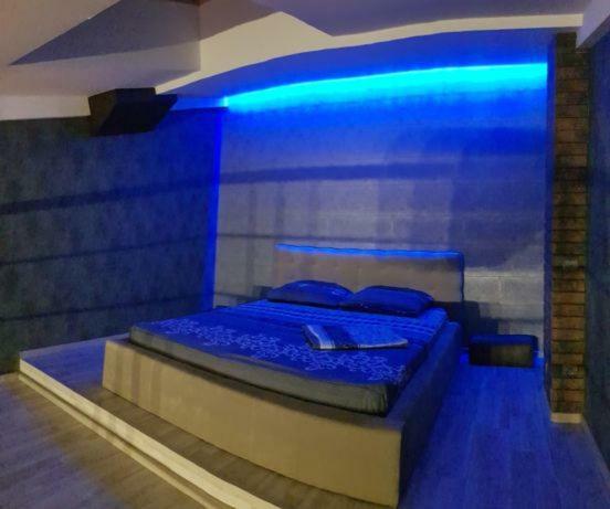 Appartamento В Стиле Loft 2Ухэтажная Квартира. Charkiv Esterno foto